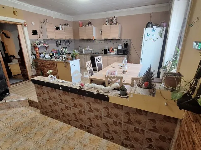 Eladó ház Sárbogárd 166 nm