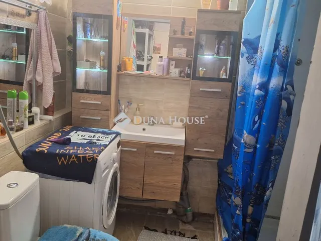 Eladó ház Sárbogárd, Szabadság utca 166 nm