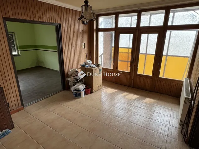 Eladó ház Sárbogárd 295 nm