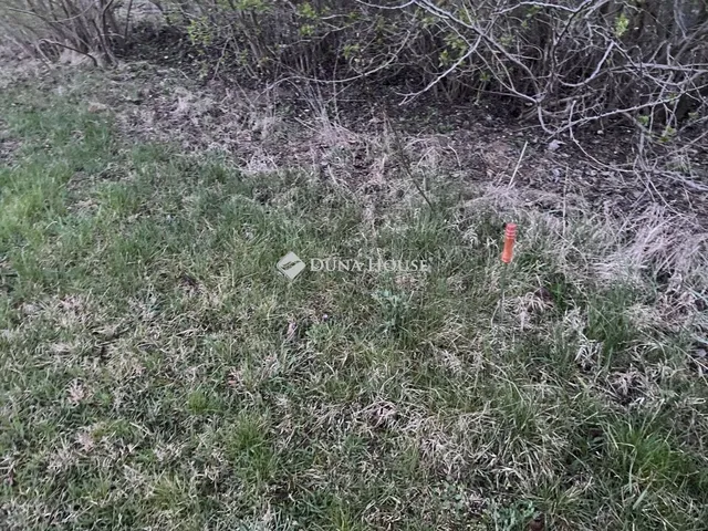 Eladó telek Sárszentmihály 1600 nm