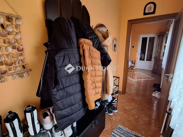 Eladó ház Aba 225 nm