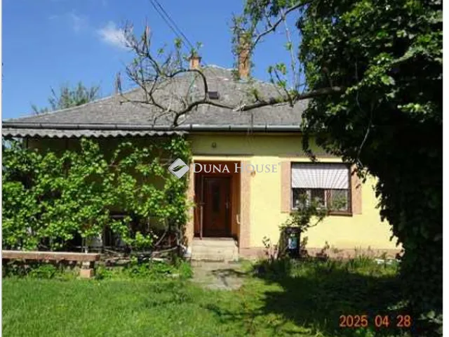 Eladó ház Sárbogárd 100 nm