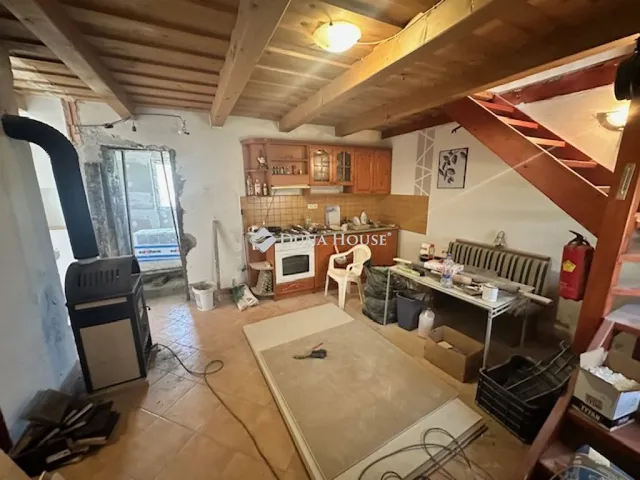 Eladó ház Csákvár 90 nm