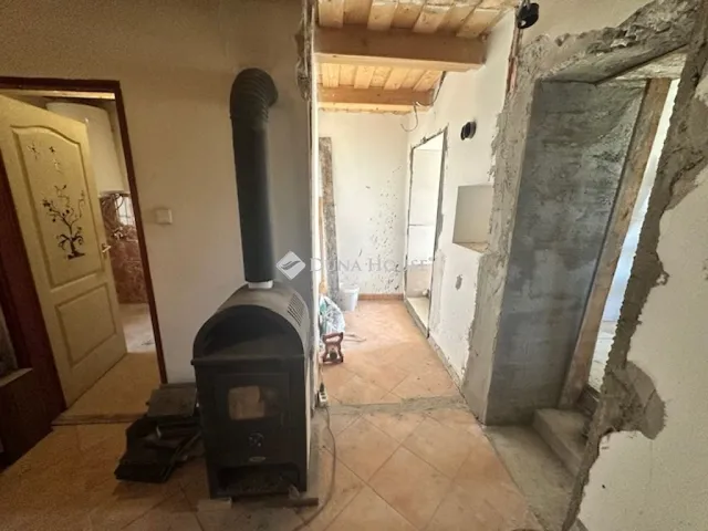 Eladó ház Csákvár 90 nm