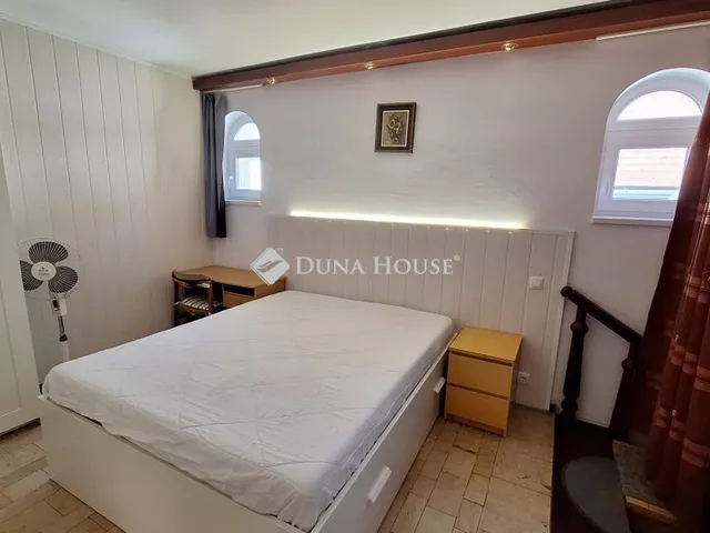 Eladó ház Székesfehérvár 284 nm