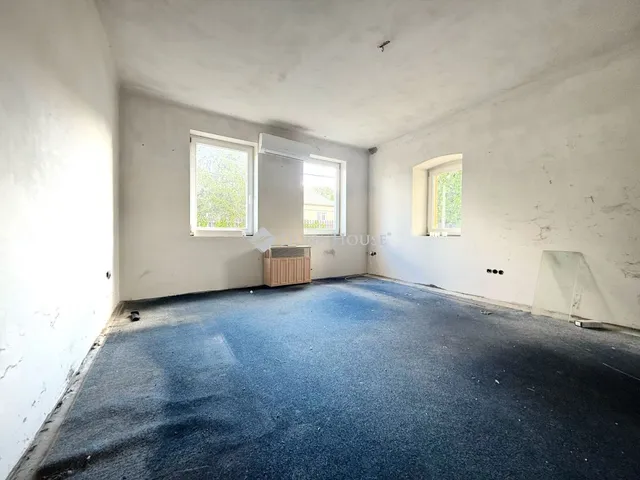 Eladó ház Jenő 90 nm