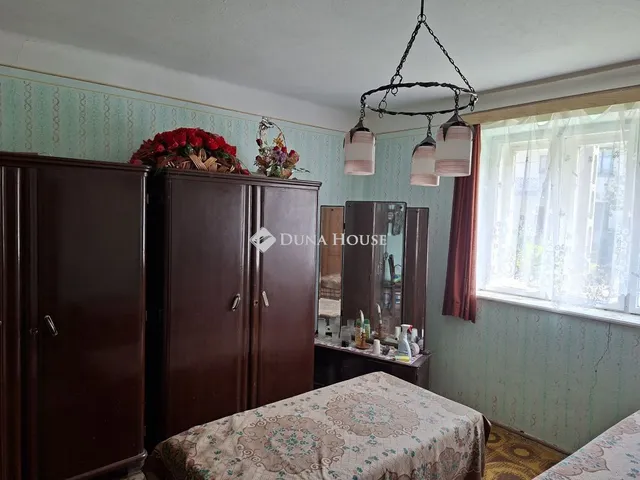 Eladó ház Pázmánd 75 nm