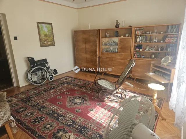 Eladó ház Perkáta 100 nm