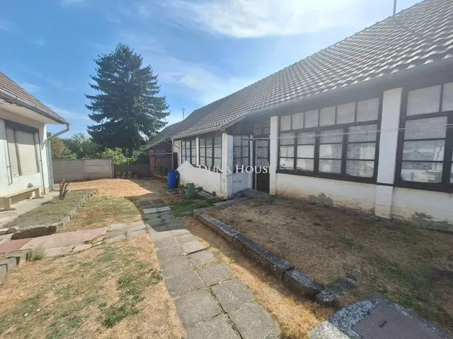 Eladó ház Süttő 167 nm
