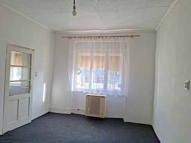 Eladó ház Aba 122 nm