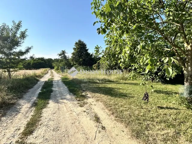 Eladó telek Szombathely 1607 nm