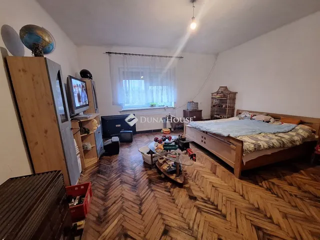 Eladó ház Hosszúpereszteg 82 nm