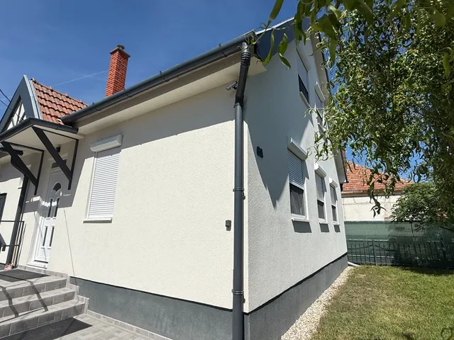 Eladó ház Újkér 107 nm