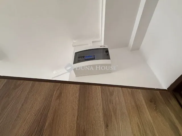 Kiadó kereskedelmi és ipari ingatlan Szombathely 22 nm