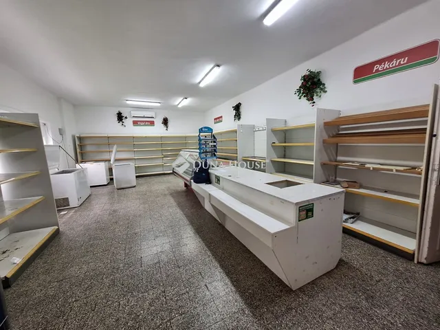 Eladó kereskedelmi és ipari ingatlan Csehi 85 nm