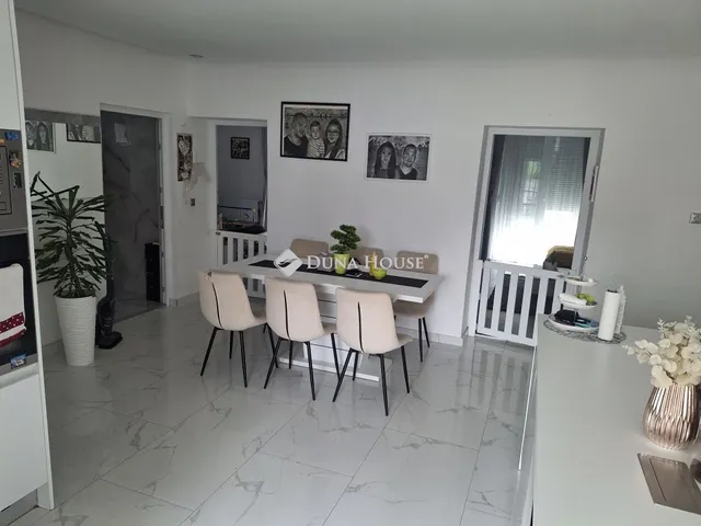 Eladó lakás Bük 87 nm