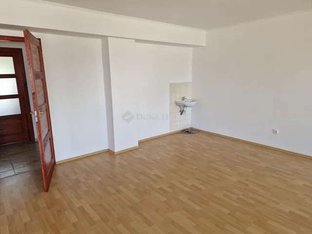 Kiadó kereskedelmi és ipari ingatlan Szombathely 40 nm