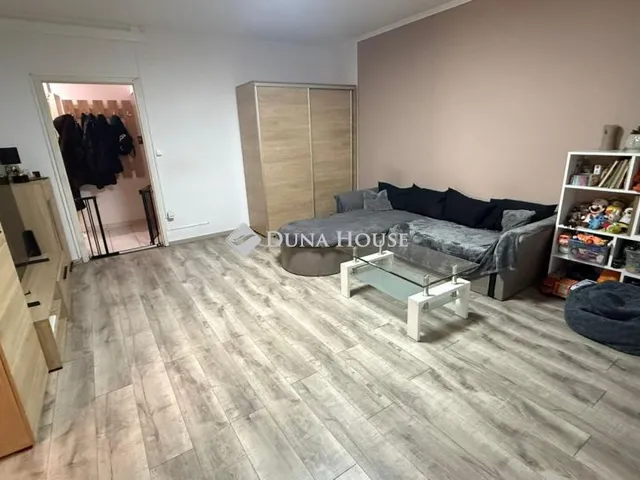 Eladó lakás Szombathely 66 nm