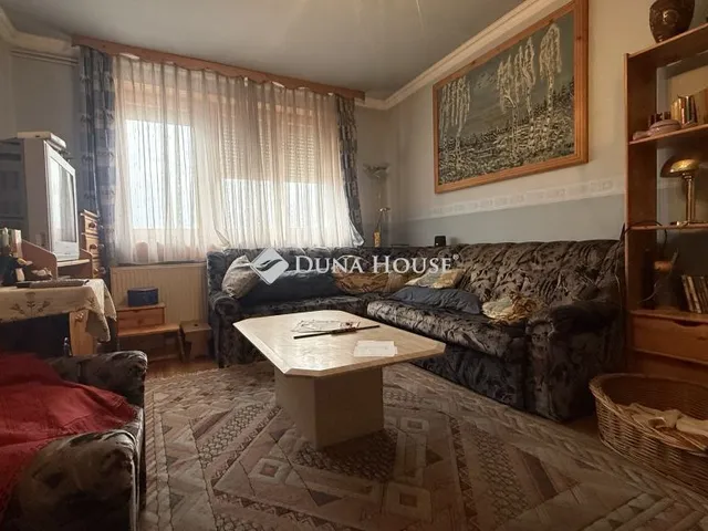 Eladó lakás Oszkó 54 nm