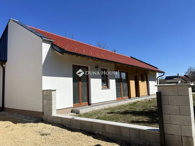 Eladó ház Répcelak 86 nm