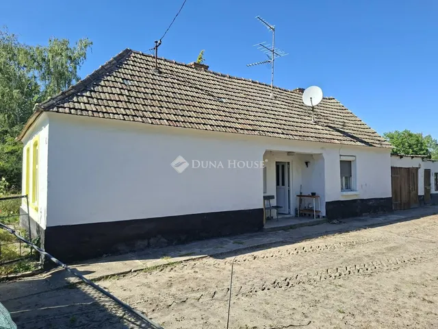 Eladó ház Répceszemere 65 nm