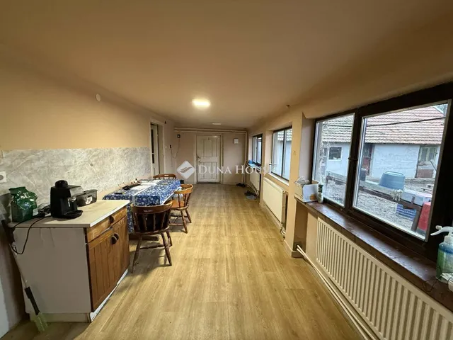 Eladó mezőgazdasági ingatlan Kiskunmajsa 300 nm