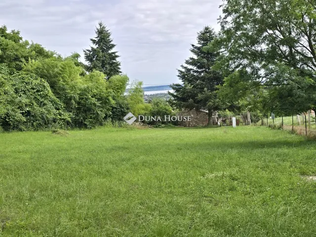 Eladó telek Cserszegtomaj 1922 nm