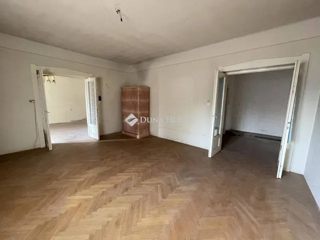 Eladó ház Izsák 105 nm