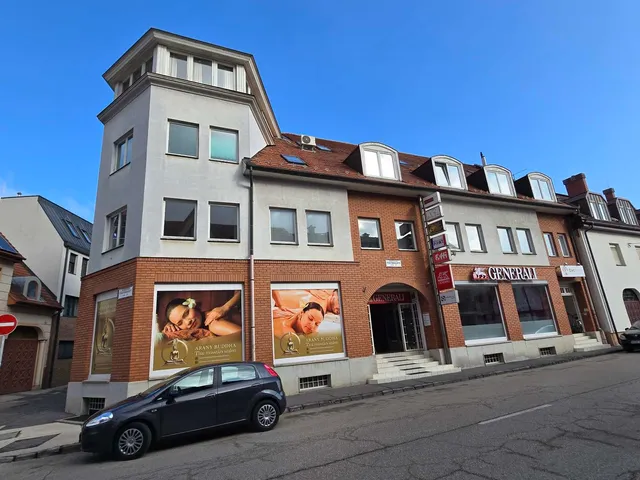 Kiadó kereskedelmi és ipari ingatlan Kecskemét 85 nm