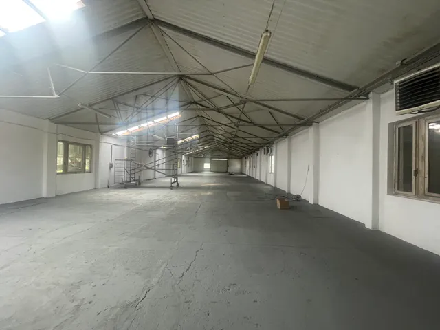 Kiadó kereskedelmi és ipari ingatlan Kecskemét 1000 nm