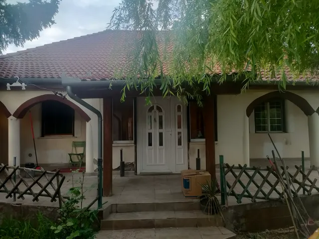 Eladó ház Kecskemét 80 nm