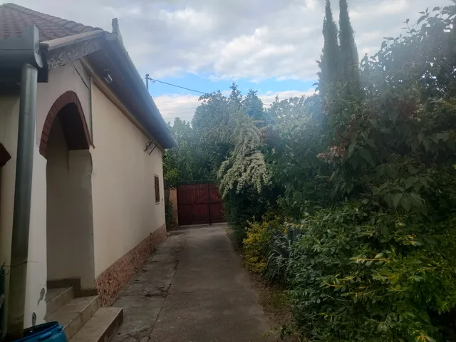 Eladó ház Kecskemét 80 nm