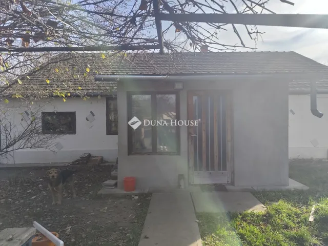 Eladó mezőgazdasági ingatlan Kecskemét 70 nm