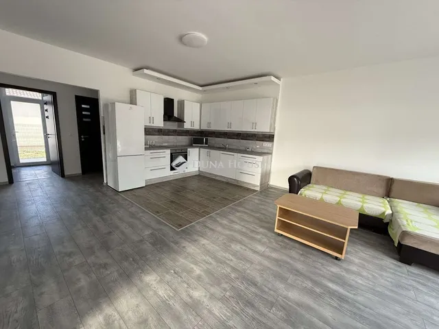 Kiadó ház Kecskemét 112 nm