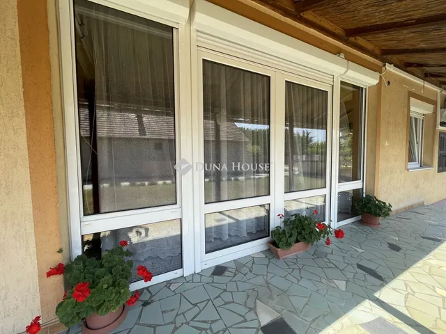 Eladó ház Kerekegyháza 200 nm