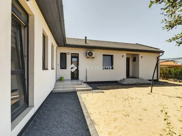 Eladó ház Kecskemét 125 nm