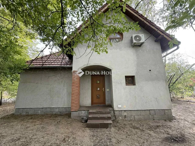 Eladó ház Ballószög 100 nm