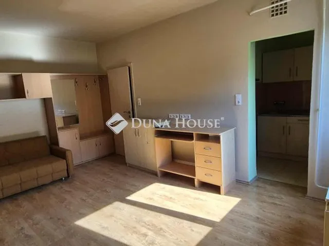 Kiadó lakás Kecskemét 28 nm