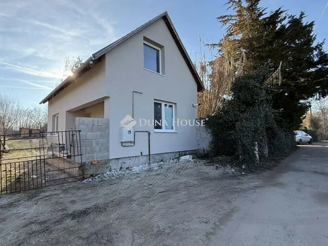 Eladó ház Kecskemét 70 nm