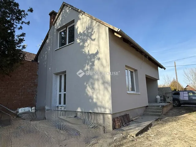 Eladó ház Kecskemét 70 nm