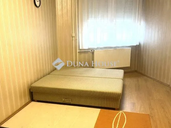 Kiadó lakás Kecskemét, Széchenyi körút 21 nm