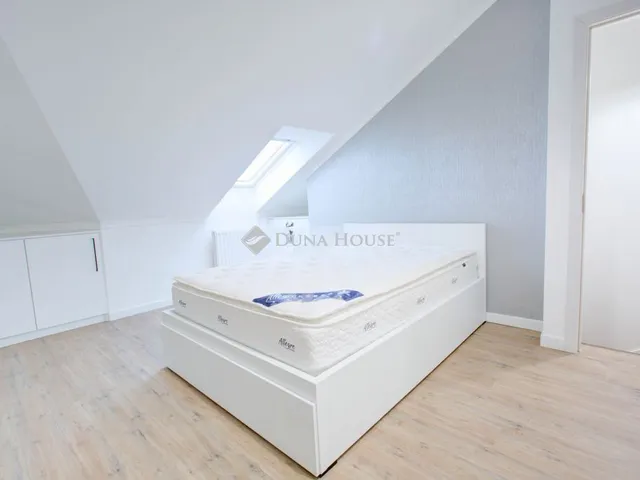 Eladó lakás Nagykőrös 175 nm