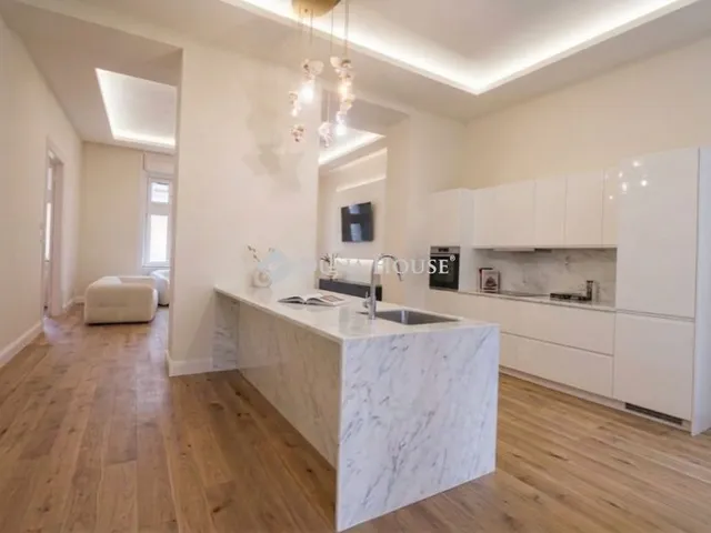 Eladó lakás Budapest VI. kerület 88 nm