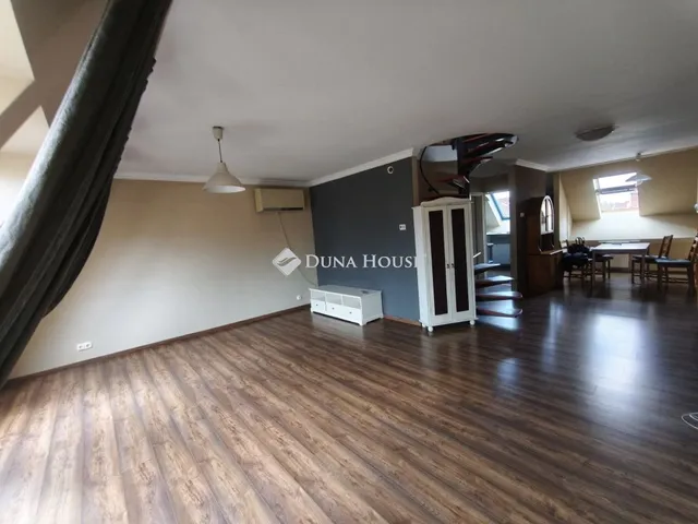 Eladó lakás Kecskemét 110 nm