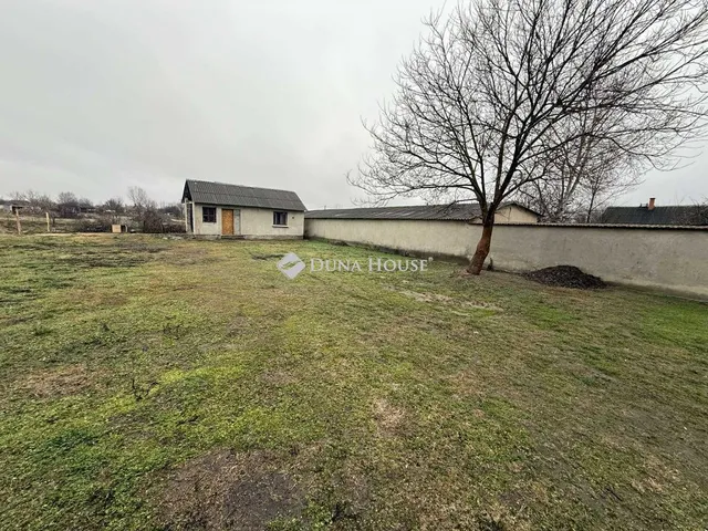 Eladó ház Izsák 81 nm