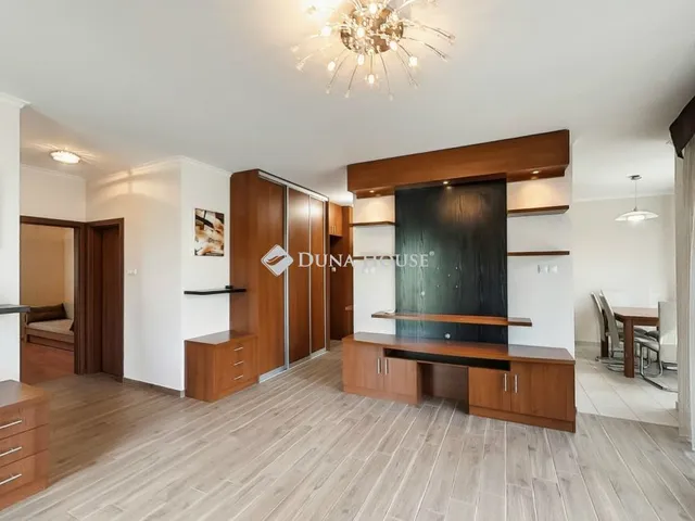 Eladó lakás Kecskemét 77 nm