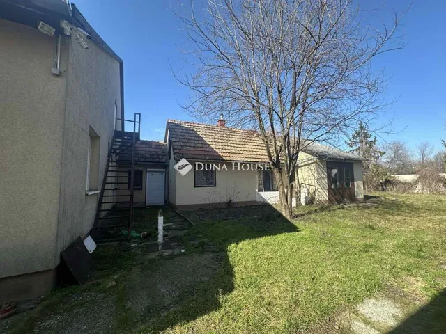 Eladó ház Nagykőrös 100 nm