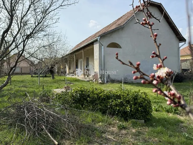 Eladó ház Szabadszállás 90 nm
