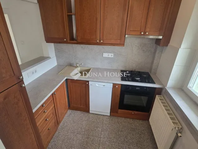 Kiadó lakás Kecskemét 72 nm