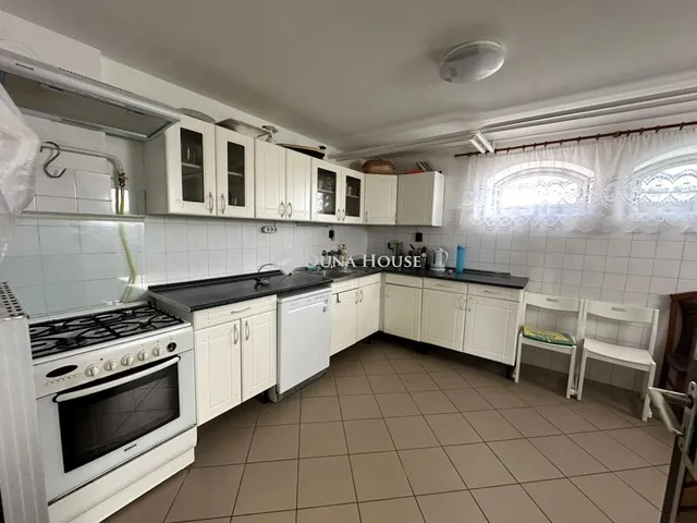 Eladó ház Jakabszállás 190 nm